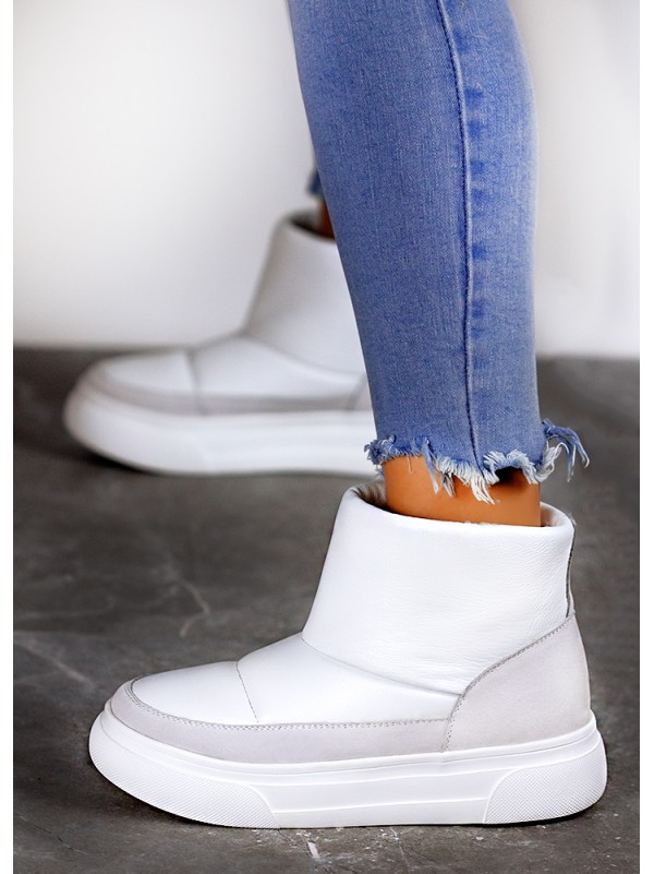 Жіночі уггі з натуральної шкіри (байка) білого кольору 35418