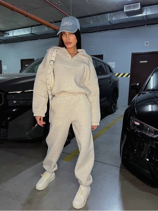 Жіночий теплий костюм з капюшоном сiрого кольору 35434