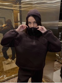 Жіночий теплий костюм з капюшоном коричневого кольору 35440