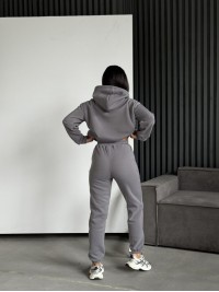 Жіночий спортивний костюм на флiсi з написом сiрого кольору 35455