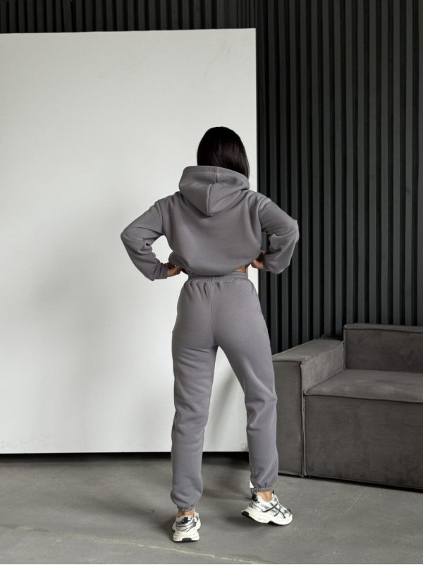 Жіночий спортивний костюм на флiсi з написом сiрого кольору 35455