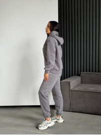 Жіночий спортивний костюм на флiсi з написом сiрого кольору 35455