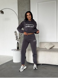 Жіночий спортивний костюм на флiсi з написом графiтового кольору 35456