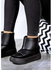 Жіночі уггі з натуральної шкіри на платформі (цигейка) чорного кольору 35469