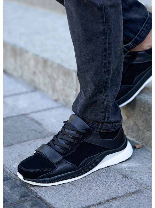 Чоловічі кросівки з натуральної шкіри чорного кольору 35473
