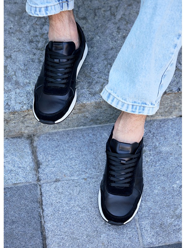 Чоловічі кросівки з натуральної шкіри чорного кольору 35474