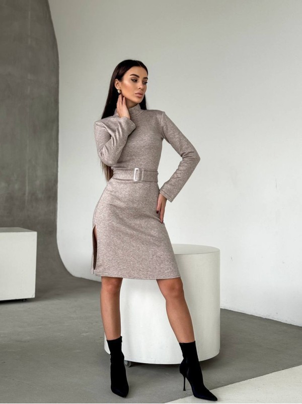 Ангорова сукня мiнi з поясом бежевого кольору 35484