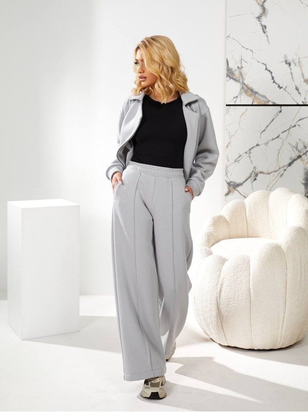 Жiночий теплий костюм на змiйцi сiрого кольору 35485