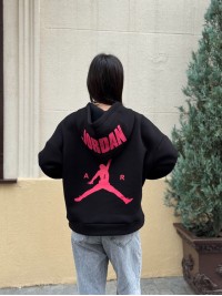 Жіноче спортивне худі на флiсi чорного кольору 35499