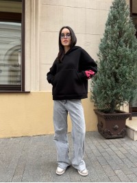 Жіноче спортивне худі на флiсi чорного кольору 35499