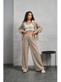 Жіночий велюровий костюм на змiйцi бежевого кольору 35511