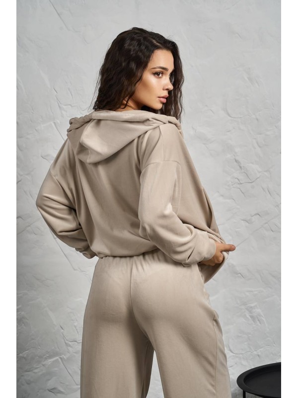 Жіночий велюровий костюм на змiйцi бежевого кольору 35511