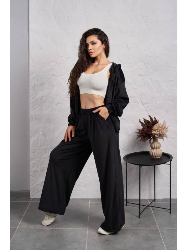 Жіночий велюровий костюм на змiйцi чорного кольору 35512