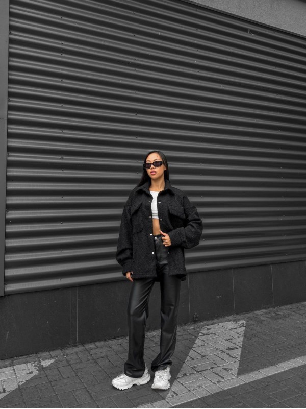 Жіноча сорочка букле чорного кольору 35526