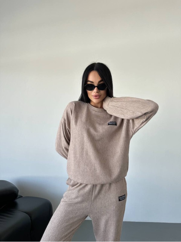 Повсякденний жiночий костюм 2-ка бежевого кольору 35531