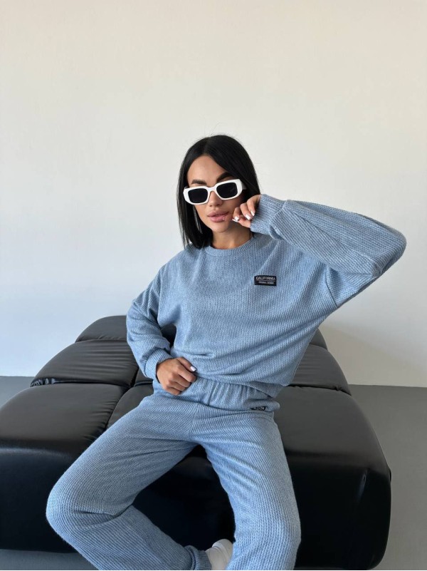 Повсякденний жiночий костюм 2-ка темно-блакитного кольору 35532