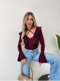 Однотонний боді з рюшами бордового кольору 35539