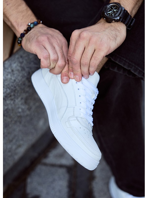 Чоловічі кросівки з натуральної шкіри білого кольору 35545