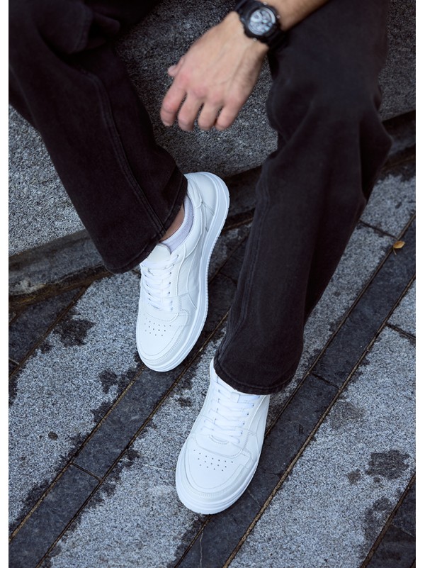 Чоловічі кросівки з натуральної шкіри білого кольору 35545