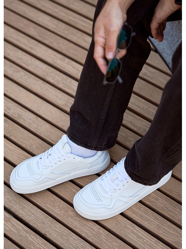 Шкіряні чоловічі кросівки білого кольору 35547