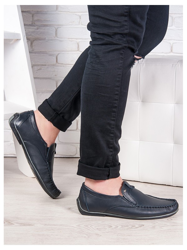 Чоловічі мокасини з натуральної шкіри чорного кольору 35556
