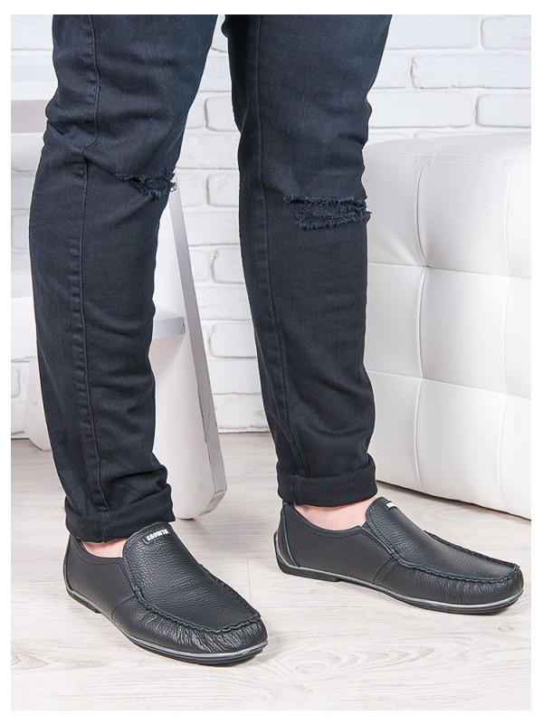 Чоловічі мокасини з натуральної шкіри чорного кольору 35557