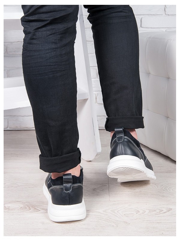 Шкіряні чоловічі кросівки з білою підошвою темно синього кольору 35559