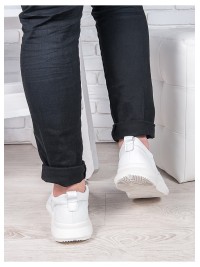 Чоловічі кросівки з натуральної шкіри білого кольору 35562