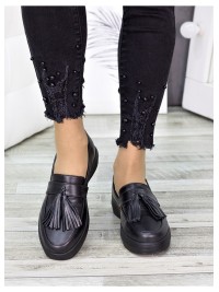 Жіночі туфлі лофери з натуральної шкіри чорного кольору 35565