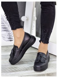 Жіночі туфлі лофери з натуральної шкіри чорного кольору 35565