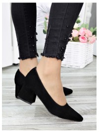 Жіночі туфлі на каблуку з натуральної замші чорного кольору 35567