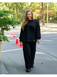 Жіночий прогулянковий костюм з теплого трикотажу чорного кольору 35573