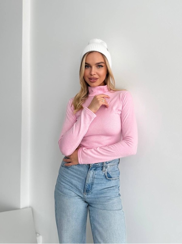 Жіночий теплий гольф рожевого кольору 35579