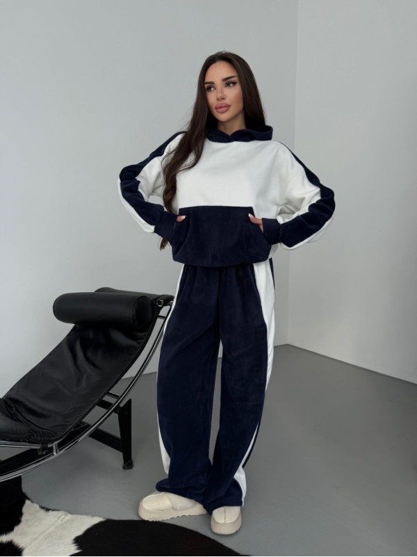 Жіночий теплий костюм iз флiса синего кольору 35585