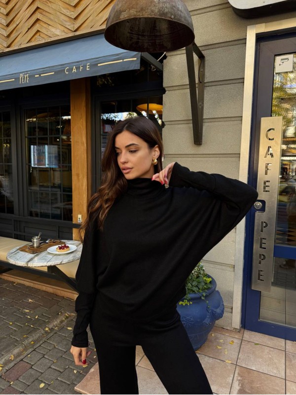 Базовий жiночий костюм з ангори чорного кольору 35594