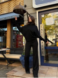 Базовий жiночий костюм з ангори чорного кольору 35594