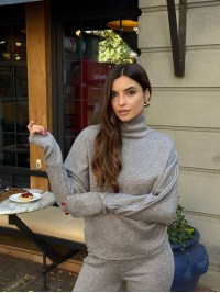 Базовий жiночий костюм з ангори графiтового кольору 35595