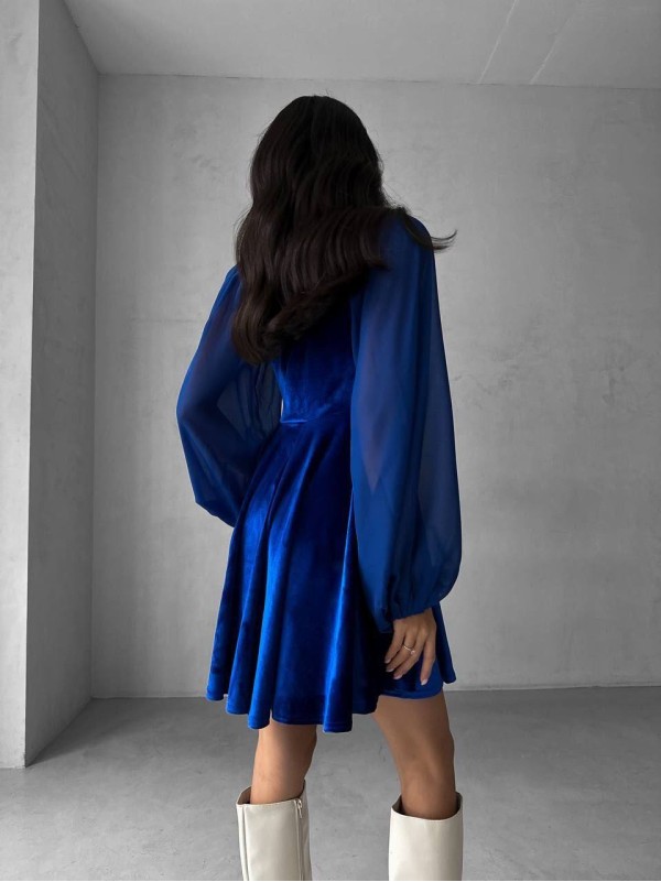 Ошатна оксамитова сукня синього кольору 35602