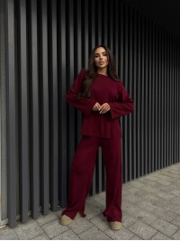 Базовий жiночий костюм 2-ка бордового кольору 35604