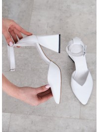 Жіночі туфлі з натуральної шкіри на каблуцi білого кольору 35607