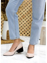 Базові жіночі туфлі з натуральної шкіри пудрового кольору 35608