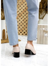 Базові жіночі туфлі з натуральної шкіри пудрового кольору 35608