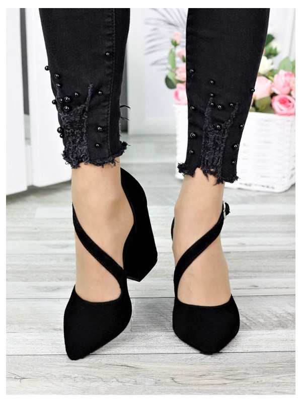 Жіночі туфлі з натуральної замші на каблуку чорного кольору 35613