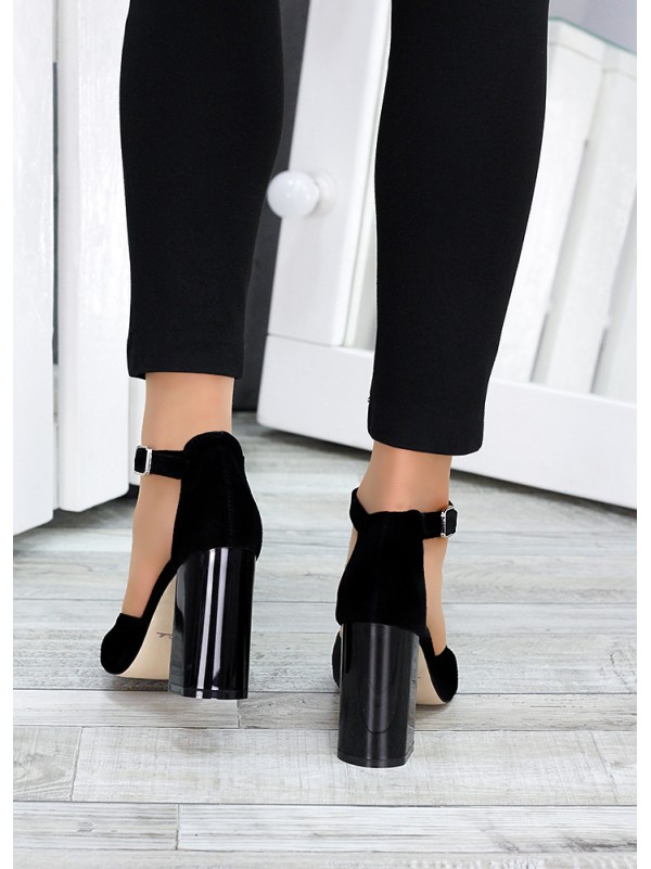 Замшеві жіночі туфлі на каблуку чорного кольору 35614