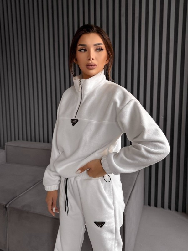 Жіночий костюм флісовий молочного кольору 35618