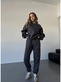 Теплий жiночий костюм графiтового кольору 35626