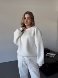 Теплий жiночий костюм молочного кольору 35627