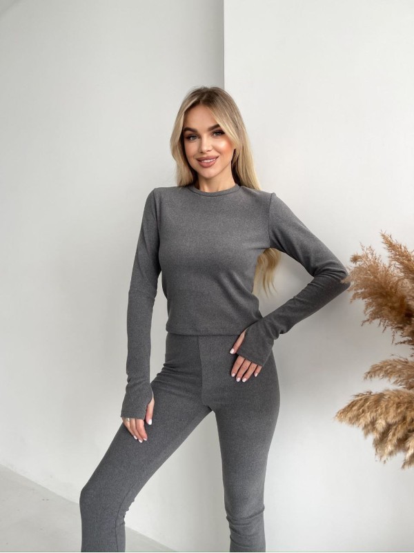 Жіночий теплий термокостюм графiтового кольору 35657
