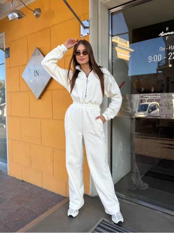 Жiночий теплий комбінезон iз флiса молочного кольору 35666