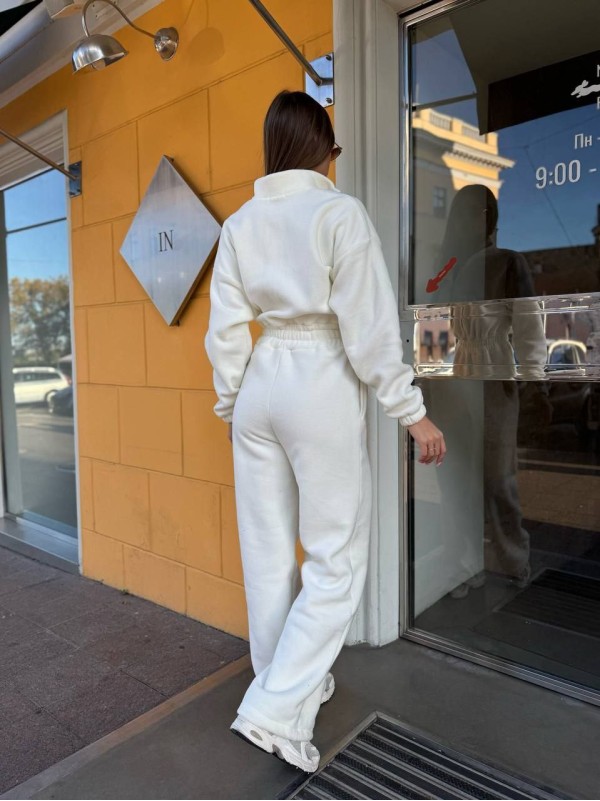 Жiночий теплий комбінезон iз флiса молочного кольору 35666